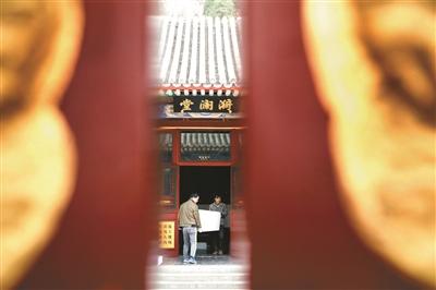 点击进入下一页