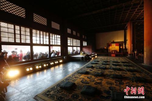 点击进入下一页