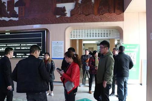 江苏一精神病人入院后遭粗暴约束 涉事护工被辞