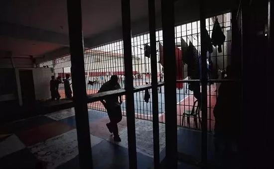 大规模越狱有组织暴动 拉美监狱到底是怎么了？