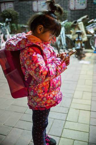 儿童邪典片再现视频APP客户端 藏匿动画片推荐链接