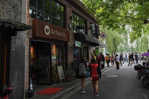 点击进入下一页