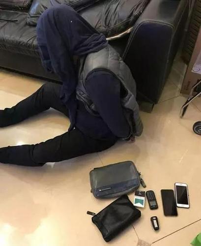 深圳警方破贩毒案:缴1.3吨可卡因 建国来全国最多