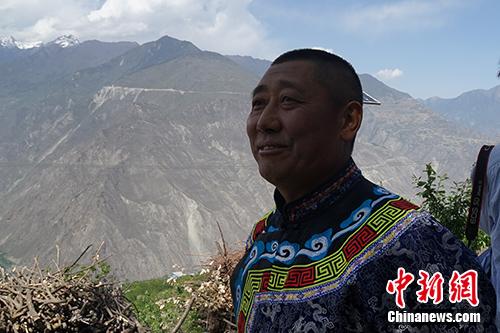 点击进入下一页