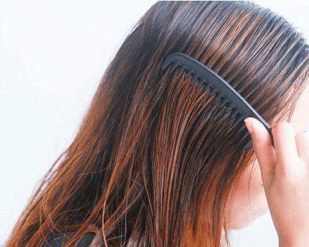 油性头发会掉发吗 7种原因引起头发油