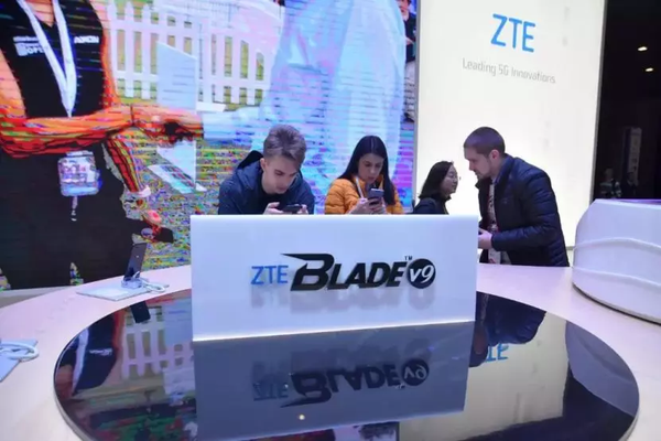 特朗普亲自宣布将解禁中兴 美网友和供货商乐了