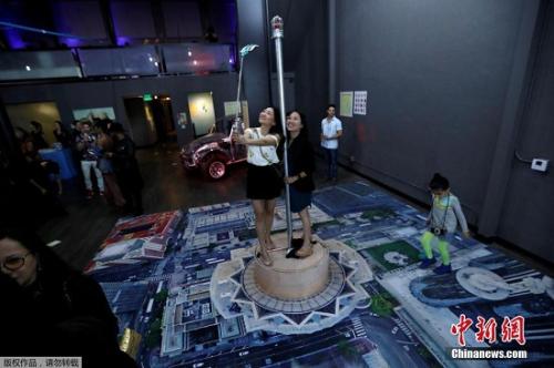 点击进入下一页