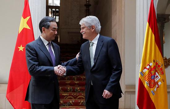 王毅回应巴以局势:每一点和平希望都需要全力争取