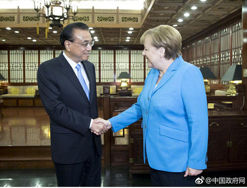 李克强欢迎默克尔访华 就中德中欧关系交换意见