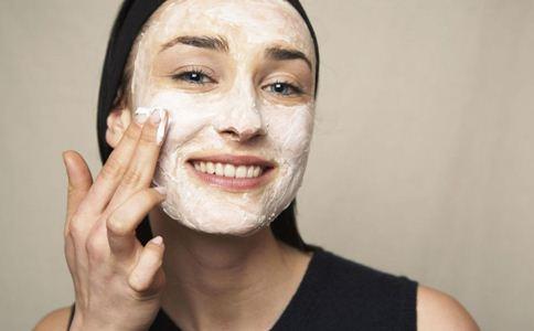 去除黑头的方法 草莓鼻怎么去除 如何快速去黑头