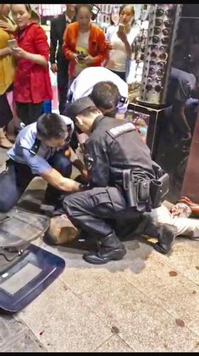 男子劫持的哥被警方开枪制服 教官:教科书式处置