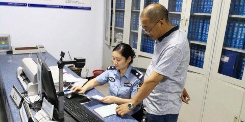 高考首日马大哈考生有点多:走错考场 忘带身份证