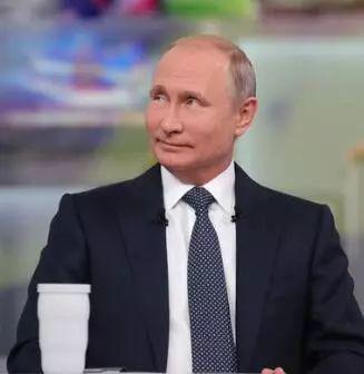 普京又开直播间 这些奇葩问题能让你笑出眼泪