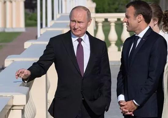 普京又开直播间 这些奇葩问题能让你笑出眼泪