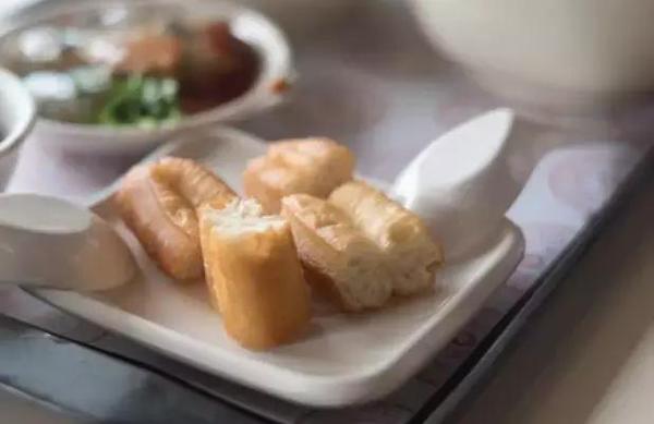 4种食物，每吃一口都在催你老！ 