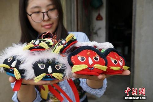 点击进入下一页