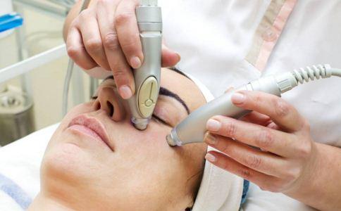 松弛型眼袋做激光好吗 激光祛眼袋效果如何 激光祛眼袋怎么样