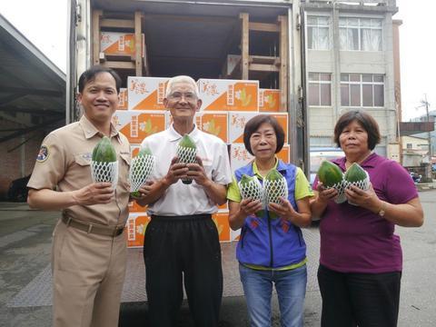 台湾水果卖不掉甩给台军:陆军买香蕉 海军买木瓜