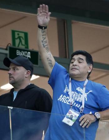 梅西31岁生日快乐!要想赢球 老马建议全队打一架