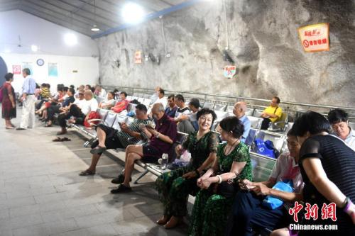 点击进入下一页