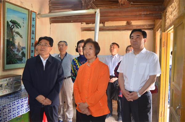 台盟中央调研组赴临夏州开展脱贫攻坚民主监督工作调研