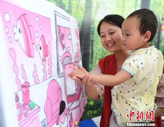 医院将举行一系列以意外伤害预防为主题的体验课堂?！∷锕?摄