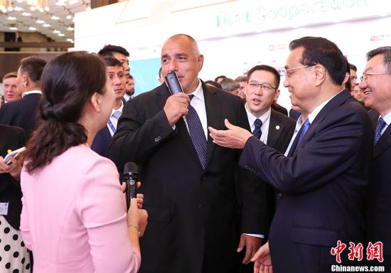 点击进入下一页