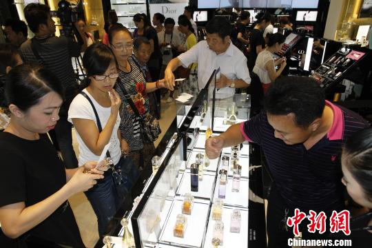 海南拟新增?？谑星?、琼海市离岛免税购物店