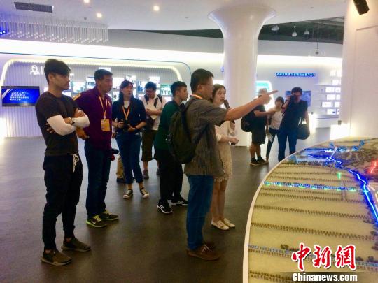 两岸媒体人聚焦互联网产业：大平台赋能青年新机遇