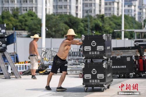 点击进入下一页