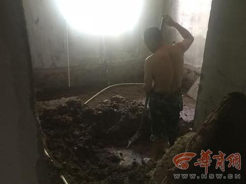 小区一楼住户为建复式向下挖 物业:不要紧可以挖