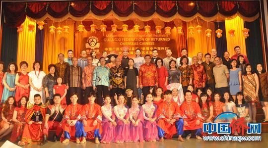 图为与会嘉宾演员合影 林浩 摄