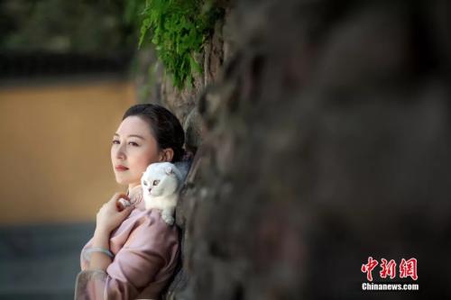 点击进入下一页