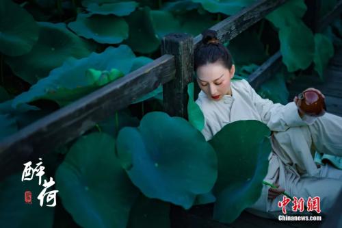 点击进入下一页