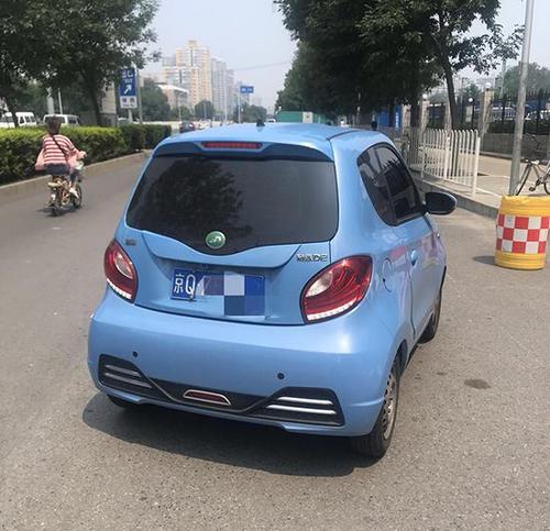 涉事滴滴顺风车司机所驾车辆。受访者供图