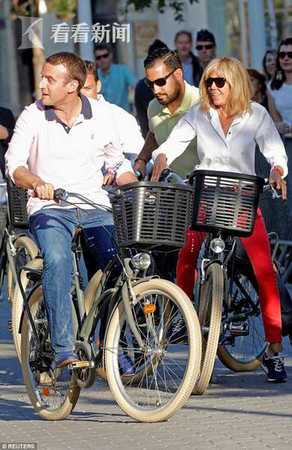 马克龙否认与打人保镖有不伦关系:没给他核按钮