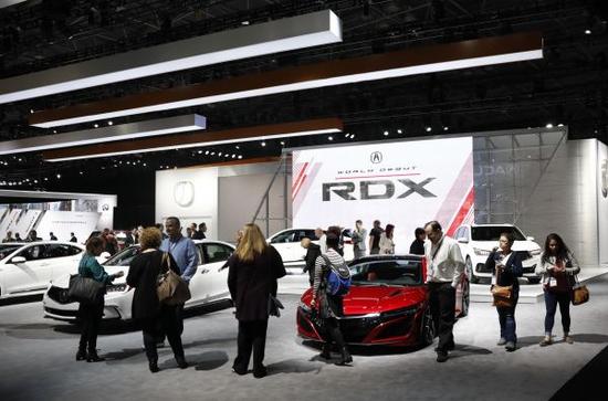 资料图片：2018纽约车展。（新华社/路透）