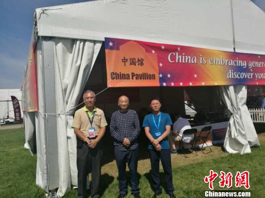 “中国馆”是2018美国通航展众多参展商之一?！°菩癫?摄