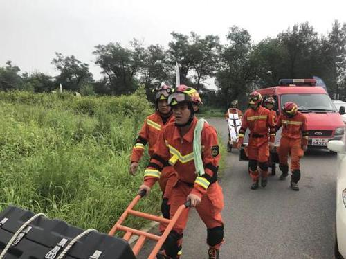 探访北京龙泉寺：凤凰岭景区封山闭区 消防队进驻