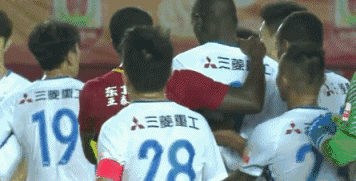 中超球员用种族歧视语言攻击外援？足协启动调查