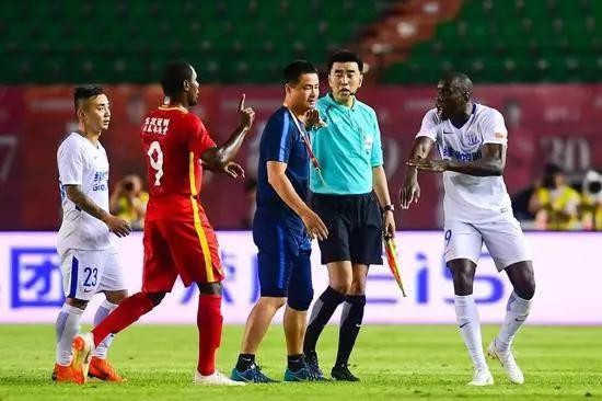 图片来自“申花发布”