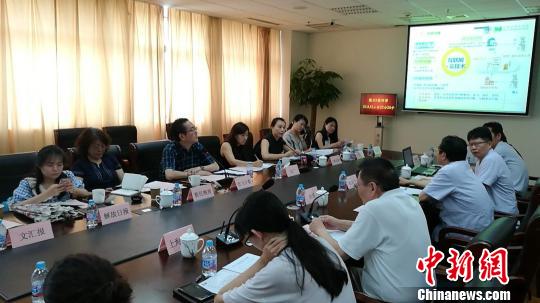 病理医生“稀缺”上海探索“云病理”平台助力精准诊疗、健康扶贫