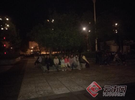 点击进入下一页