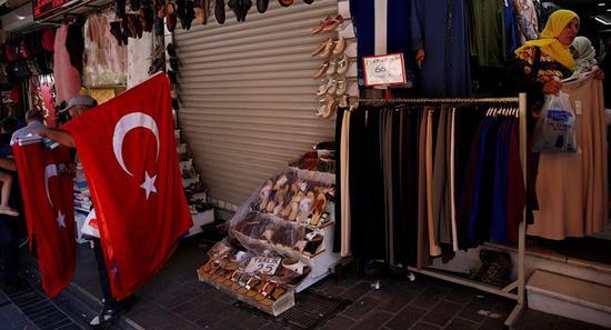 美财长:如果土耳其不释放美牧师 将实施新制裁