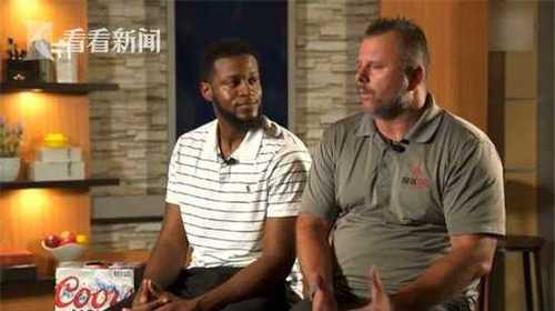 美送货员阴差阳错偶遇轻生男子 用12罐啤酒救了他