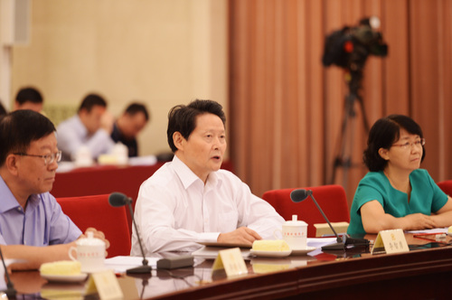 李智勇委员发言。