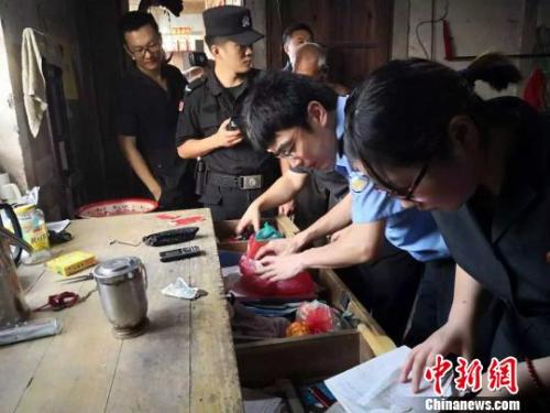 点击进入下一页