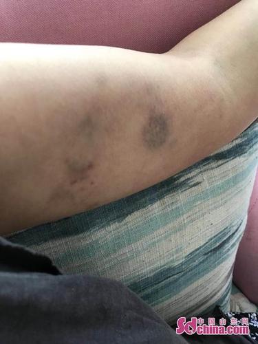 青岛一滴滴司机擅自取消订单 女乘客理论遭追打