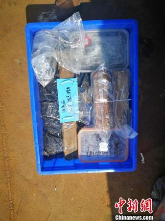 这些对于近代史、海军发展史、世界海战史研究具有极其重要的价值。　彭杭 摄