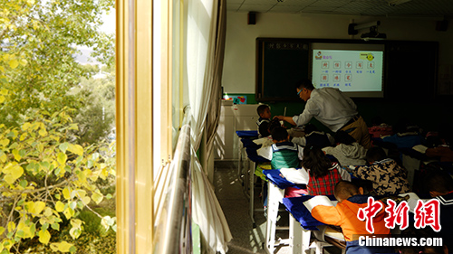 点击进入下一页